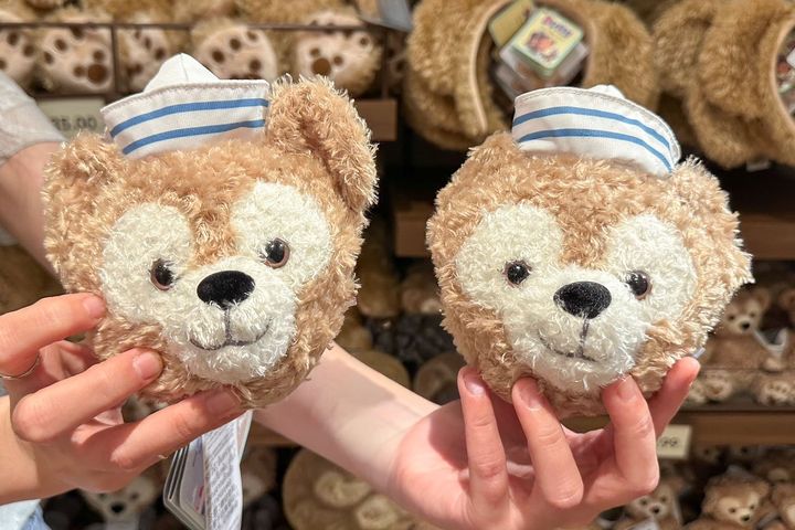 ▲達菲與好友系列商品在船上首次登場，旅途中也能參加「達菲與好友探索任務」，完成即可兌換專屬的小驚喜。　圖：可樂旅遊／提供