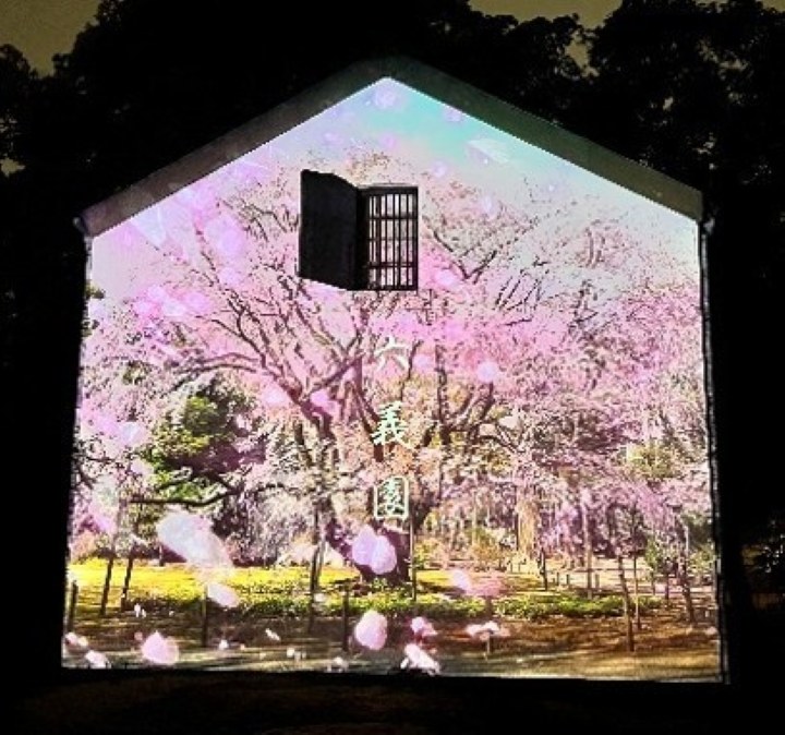  ▲在歷史土藏建築牆面投影春季主題光影演出，營造夢幻庭園夜景氛圍。　圖：東京都公園協会／提供