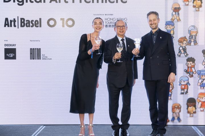 ▲（由左至右）AOTM Gallery 代表 Aniko Berman 女士、旅發局主席林建岳博士、Art Basel 行政總裁 Noah Horowitz。　圖：香港旅遊發展局／提供