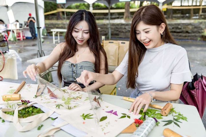 ▲旅客預約泡湯及可享免費 DIY 體驗課程。　圖：高雄市政府觀光局／提供