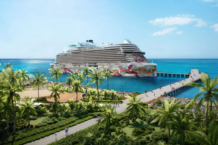 ▲挪威郵輪在巴哈馬的私人島嶼「大馬蹬礁」美景。　圖：中僑旅行社／提供