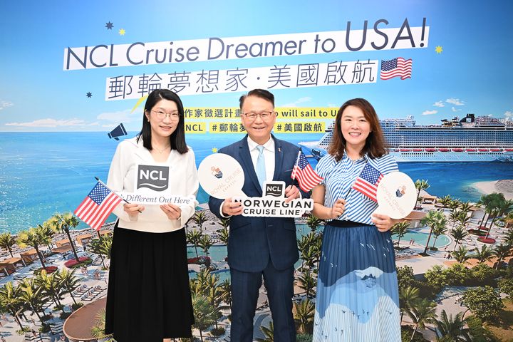 ▲（左起）Norwegian Cruise Line NCL 挪威郵輪公司亞洲銷售總監 Crystal Wong、中僑旅行社董事長林雲鶴 David Lynn、美國國家旅遊局台灣代表蔡璧如。　圖：中僑旅行社／提供
