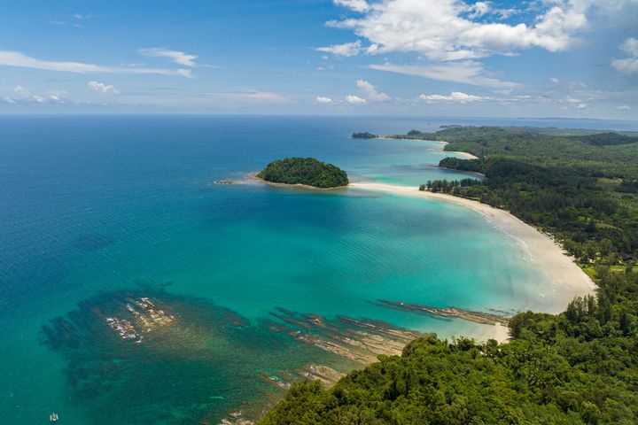 ▲度假村結合廣達17公頃原始腹地與4公里綿延白沙海岸。　圖：Club Med／提供