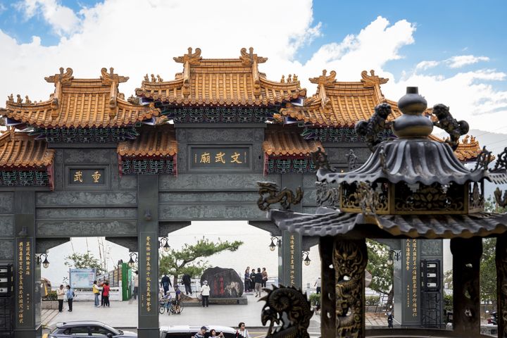 ▲日月潭文武廟氣勢磅礡，背山面湖，可於高處一覽日月潭美景。　圖：日月潭國家風景區管理處／提供