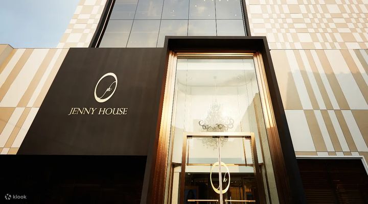 ▲首爾指標性沙龍「Jenny House」曾為500位名人打造造型。　圖：Klook／提供