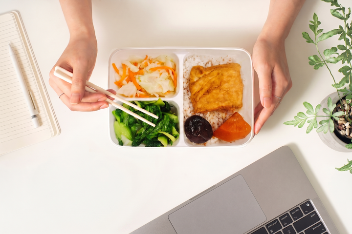 ▲台鐵便當－素食豆包口味。　圖：國營臺灣鐵路股份有限公司／提供