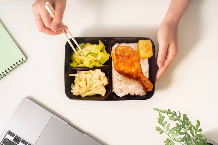 台鐵便當－雞腿口味。　圖：國營臺灣鐵路股份有限公司／提供