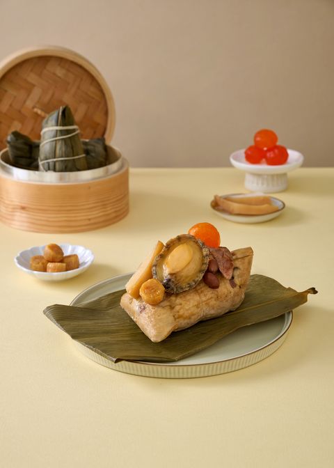 ▲天下三絕「珍鮑貝粽」有干貝、鮑魚等奢華海鮮。　圖：天下三絕／提供
