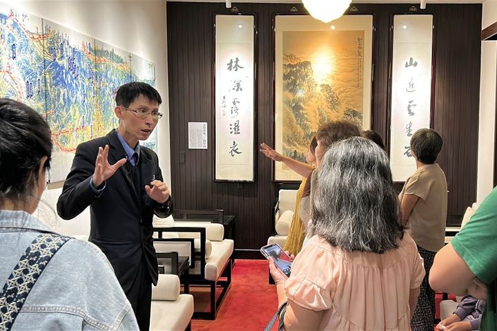 ▲以《人文藝術ｘ在地永續ｘ文化保存》為核心理念，推動「1913舊事所」百年林業深度導覽解說。　圖：阿里山賓館／提供