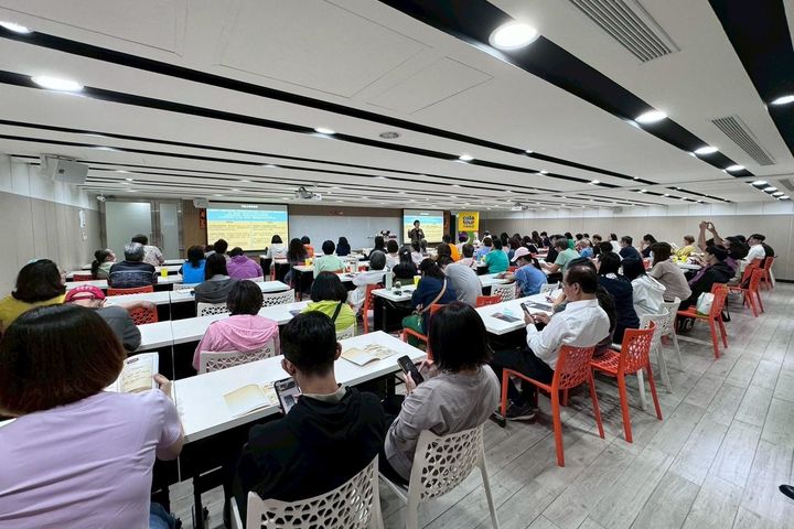 ▲看好高雄出發河輪產品的市場潛力，南台灣推介會吸引多位同業夥伴參與。　圖：可樂旅遊／提供