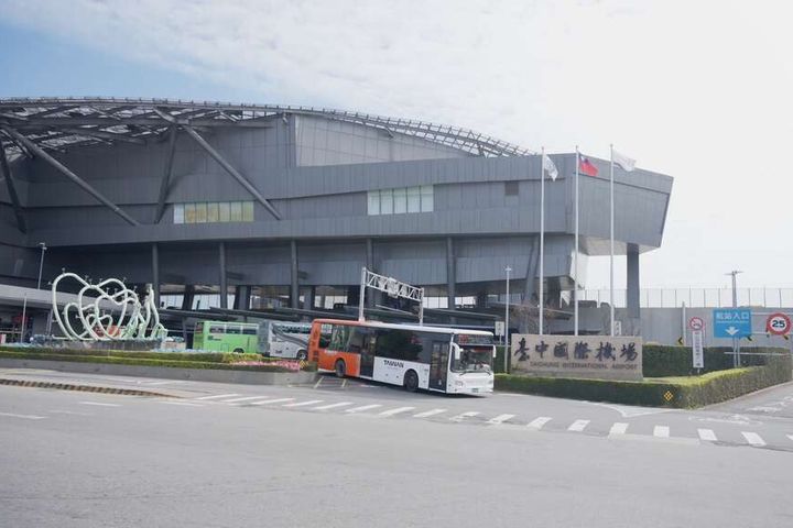 台灣好行「555 機場快捷線」。　圖：臺中市政府觀光旅遊局／提供