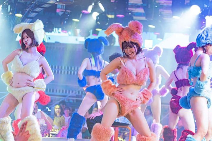 沖繩熱賣商品表演俱樂部「Churasun 6沖繩」。　圖：KKday／提供
