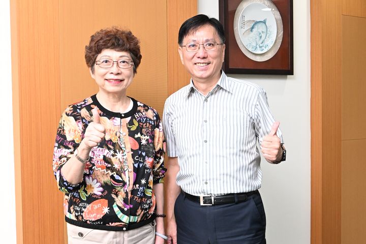 台灣旅遊交流協會執行委員會主委賴瑟珍（左）、漁業署署長王茂城。　記者-王政／攝