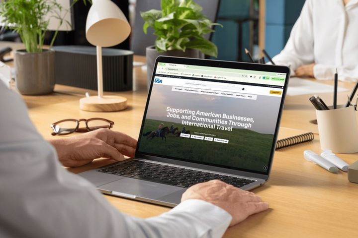 全新改版「TheBrandUSA.com」網站，整合產業資訊與合作資源。　圖：美國國家旅遊局／提供 