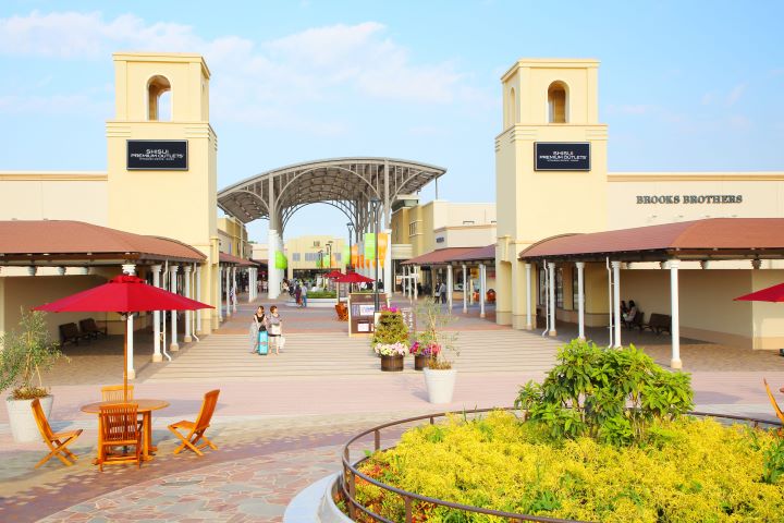 酒酒井PREMIUM OUTLETS®腹地寬廣，逛街空間十分舒適。　圖：向日遊顧問有限公司／提供