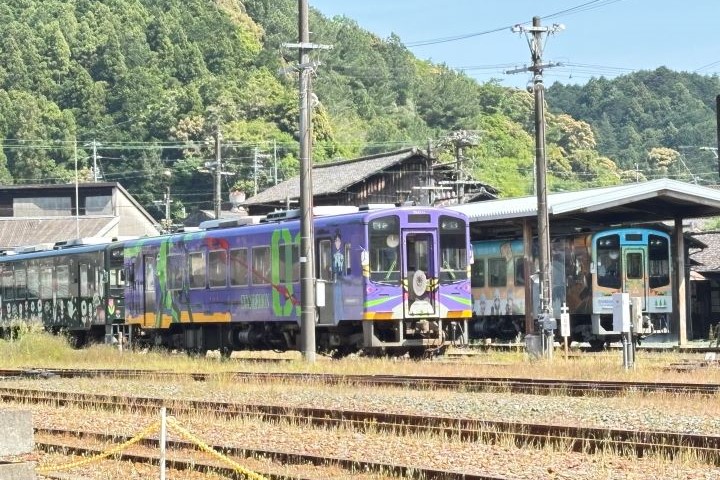 ▲天龍濱名湖鐵道《新世紀福音戰士》彩繪列車。　圖：多田廣告／提供