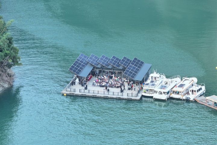 置身「飛鷹峽谷」享受「水上音樂會」。　圖：西拉雅國家風景區管理處／提供
