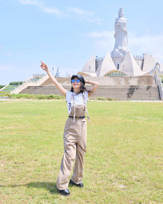 ▲園區諾大的草地是個可以讓大家從各個角度取景的好地方。　圖：臺中市政府觀光旅遊局／提供