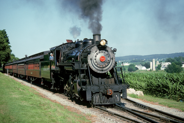 ▲美國鐵路旅行Strasburg Rail Road 蒸汽列車穿越賓州鄉間，重現經典鐵道旅行風貌。　圖：Discover Lancaster／來源
